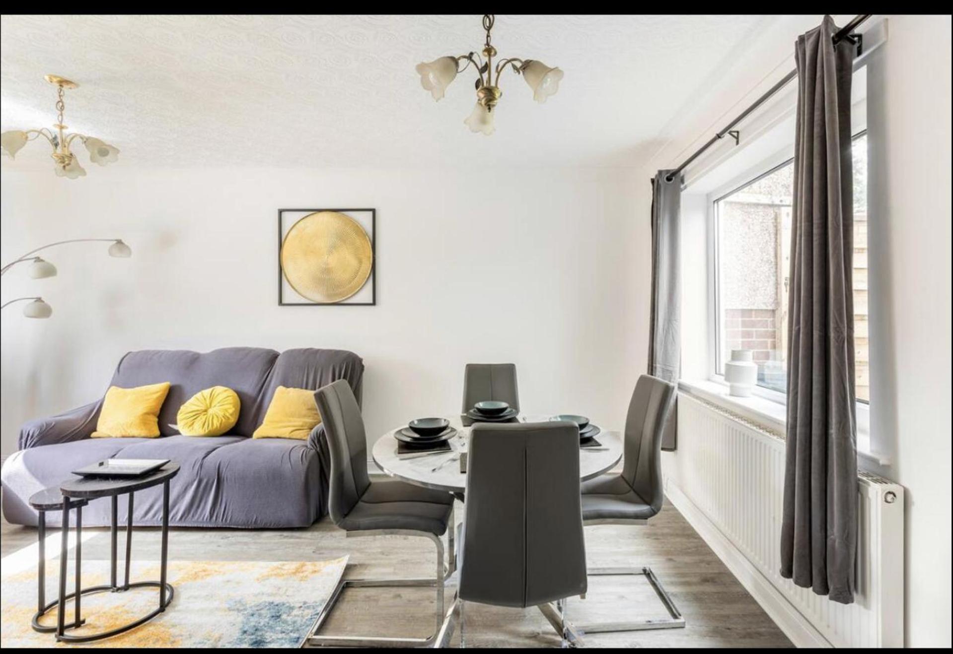 Come & Unwind In Charming 5 Bed House In Blackburn Blackburn  Luaran gambar